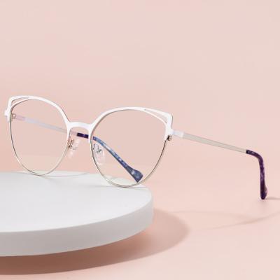 China 2021 Fashionable Cateye Glasses Women Anti-blue Light Metal Optical Frames Glasses Spring Temples for sale