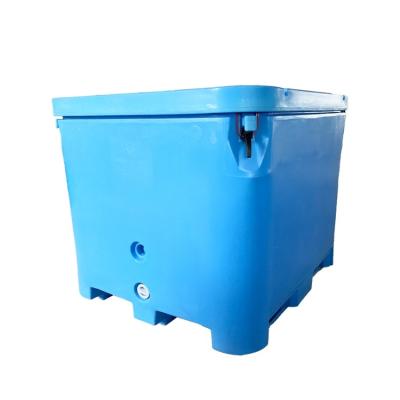 China LLDPE+PU Custom Logo 800liters Commercial Plastic Seafood Containers For Fish Storage And Farming for sale