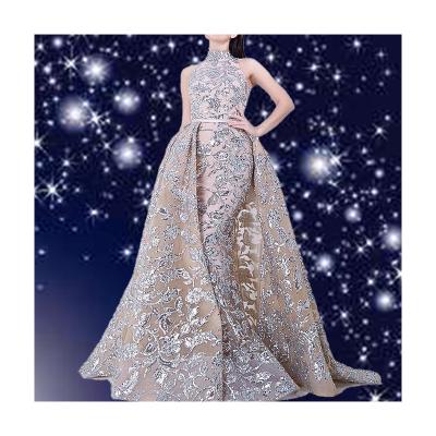 China KCYA Anti-Static Charming Evening Dresses Sleeveless A Line Gold Sequin Halter Prom Party Dresses Formal Dress for sale