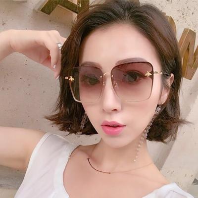 China UV400 Womens Sunglasses Fashion Glasses Small Bee Square Retro Rimless Sunglasses for sale