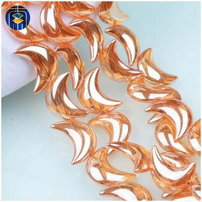 China Pearl Curtain Trims Beads Champagne Gold Beads Heart Shapes Curtain Trims New Beads for sale