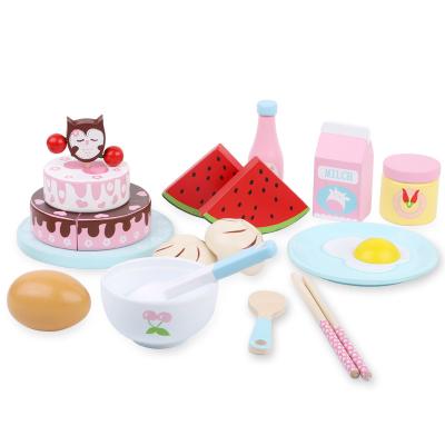 China 2020 Earliest Educational Hot Selling Pretend Play Cake Fruit Milk Breakfast Education Cookware Wooden Children's Toys for sale