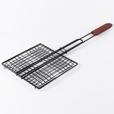 China 2021 Net Not Easily Cleaned Net Grill Mesh Stick Basket New Design Saber Barbecue Grilling Basket With Wooden Handle for sale