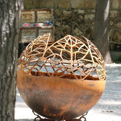 China Diameter 1000mm Round Corten Steel Fire Pit Large Ball For Garden Center Piece for sale