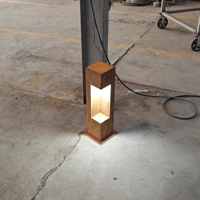 中国 Customized Thickness LED Garden Bollard Lights IP65 Easy Install 販売のため