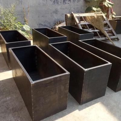 Cina Pot di acciaio corten resistente al gelo con buco di drenaggio e spessore personalizzato in vendita