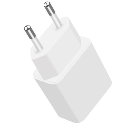 China Saída de corrente contínua 5V 1A/2A EU Adaptador de viagem de energia USB Plug com saída de carregador de parede USB à venda