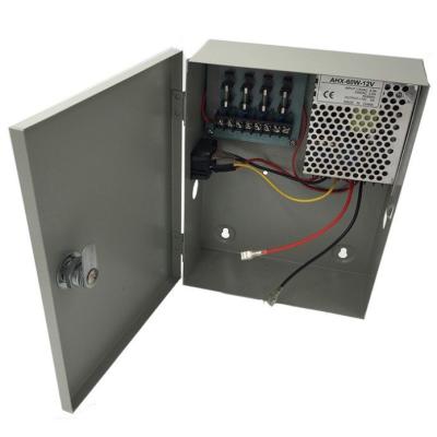 Cina 110v 220v 5a 4ch 12v 60w 4 porte UPS CCTV alimentazione con batterie di riserva da C-Power in vendita