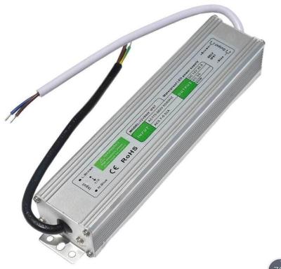 China C-Power 110v-240v 12v 5a 60w Impermeable IP 67 Fuente de alimentación LED Fuente de salida de voltaje constante en venta