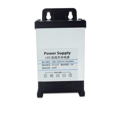 China C-Power 60W 5A fonte de alimentação à prova de chuva com tensão de saída de 12V e tensão constante à venda