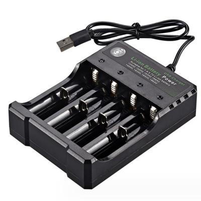 Chine C-Power batterie 4 fente rechargeable AA Chargeur de batterie intelligent pour batterie AA AAA à vendre