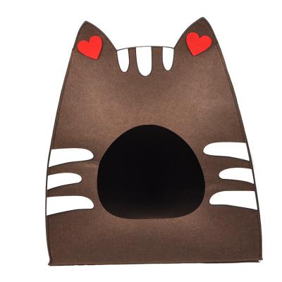 China Breathable PULP Fleece Suitable For All Seasons Street Strawberry Modular Cat House for sale