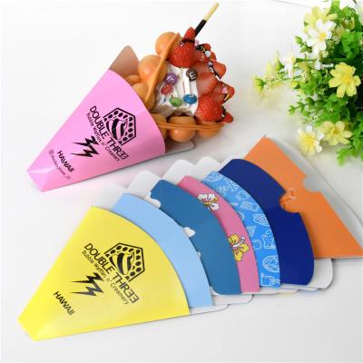 China Recyclable Waterproof and Greaseproof Food Packaging Boxes Ice Cream Cup Bear Bubble Waffle Cone Sleeve for sale