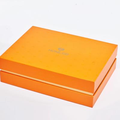 China Recycled Materials Customize High Quality Embossed Honey 2 Bottles Packaging Box Orange Lid And Gold Base Gift Box For Packing Items With Inserts for sale