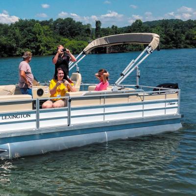 China New Design Aluminum Welded Family Aluminum Part Aluminum Tube Pontoon Pontoon Boat For Recreation for sale