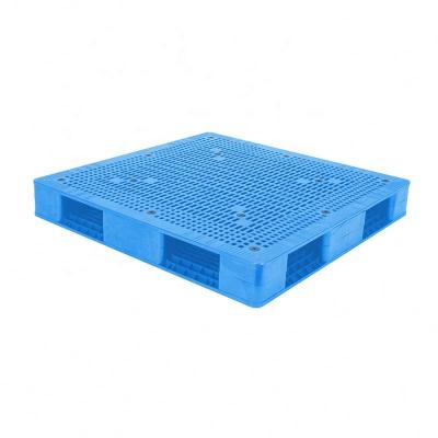 China Four Way Entry Euro Anti-Slip Heavy Duty Plastic Pallet Durable Rackable Design For Transporting Goods And Storage for sale