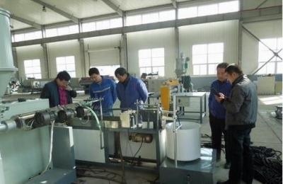 Cina Linea di plastica CE ISO9001 dell'estrusione di protezione flessibile elettrica del cavo del condotto del cavo in vendita