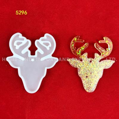 China Hot Selling Viable Deer Horn Mold Decoration Epoxy Resin Mold Silicone Key Chain Molds for sale