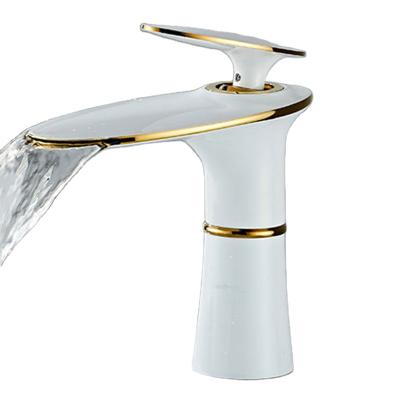 China Hot Selling Stainless Steel Metered Faucets Good Quality Duplex Valve Core Water Tap 304 Ceramic Mixer Basin Facets for sale