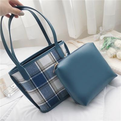 China Other Simple Washable Women Handbag Shoulder Bag Medium Colorful Retro Tote Bag With Inner Bag for sale