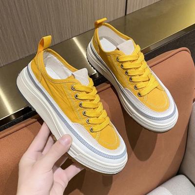 China sh12026a Height Increasing Ladies Harden Fashion Canvas Shoes 2022 Autumn Heightened Casual Thick Soled Shoes For Women for sale