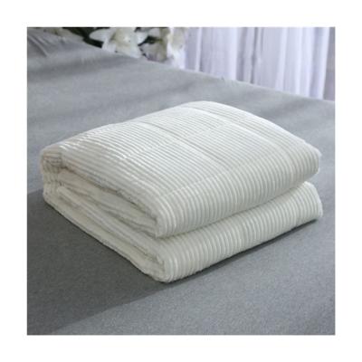 China Factory direct supply wholesale price pure white stripe portable Sherpa weighed blanket for sale