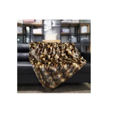 China Cheap High Quality Breathable Faux Fur Acrylic Tiger Throw Faux Fur Sideburns Blanket Covering for sale