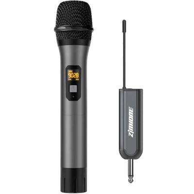 China UHF Handheld Hot Sales Metal Microphone Long Range Handheld Wireless Microphone for Karaoke for sale