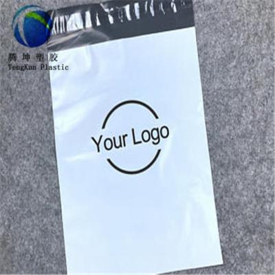 China New Product Recyclable Plastic Color Self Seal Shopping Bag for sale