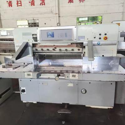 Cina Guowang paper cutter China r Computer programmed paper cutter paper cutter 920 in vendita