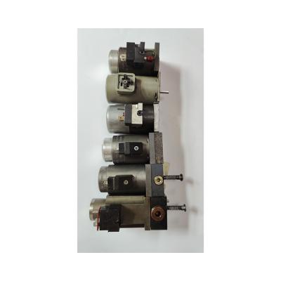 Κίνα Polar Hydraulic Solenoid Valve Cutting Accessories Polar Guillotine προς πώληση