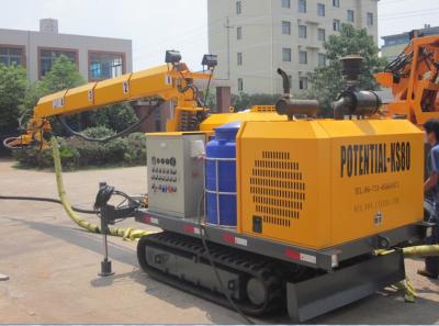 Chine Sortie machine robotique de béton projeté du boom 4 télescopique 0-25m3 par heure KS80 à vendre