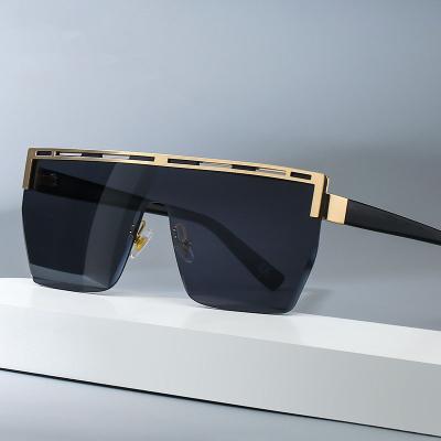 China 15 Years Experience One-Piece Fashion Personality Trendy One-Piece Trendy New Square Metal Glass Sunglasses Square Ins. Sunglasses Retro Sunglasses for sale