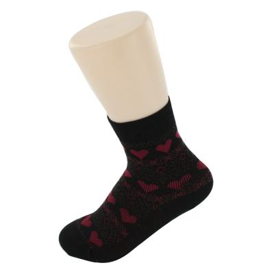 China Custom Made Anti-Fault Tube Cotton Crew Dress Teen Socks With Hearts For Yong Girls for sale