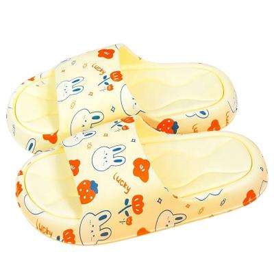 China Light Weight Hot sale rabbit and flowers graffiti pvc slippers Wholesale cartoon fashion non-slip popular girl sandals for home for sale