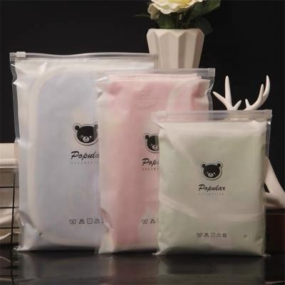 China Plastic Garment Packaging Zip Lock Slider Moisture Proof Bags With Logo Eco Friendly Bubble Mailer Shipping Bags For Clothing for sale