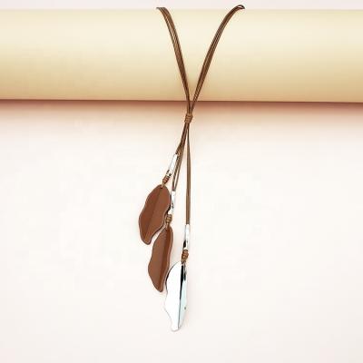 China Casual/Sporty Fashion Metal Leaf Pendant Torque Choker Necklaces For Women Combine Collar Statement Necklace Jewelry for sale