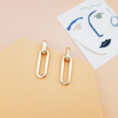 China Hiphop Fashion Gold Plated Earring Link Earrings Geometric Huggies Earrings for sale