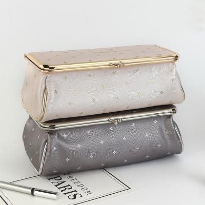 China New Durable Ladies Cosmetic Bag Make Up Pencil Case Travel Toiletry Wash Organizer Wash Bag for sale