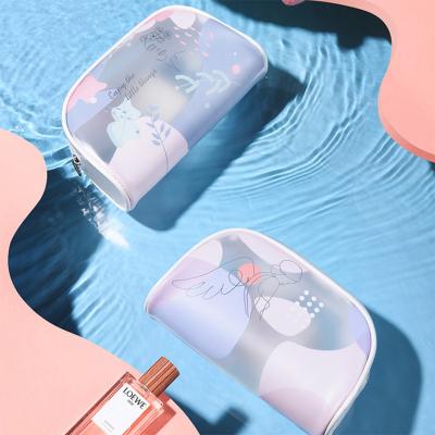 China Fashion Stylish TPU Frosted Transparent Waterproof Makeup Pouch Personalized Makeup Bag Cosmetic Bag For Girl for sale