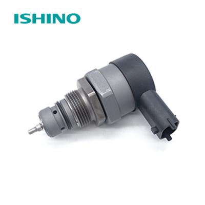 China New Standard Fuel Pressure Regulator 0281006017 BC3Z9C968A BC3Q9C968AA LR020692 Size for sale