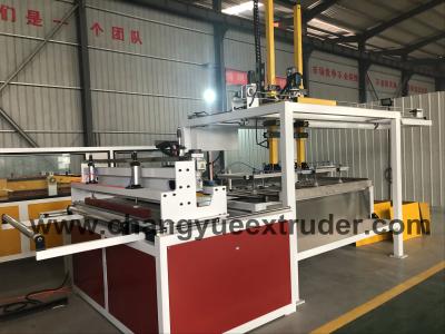 China Máquina de cartón de plástico Changyue modelo SJSZ80/156 en venta