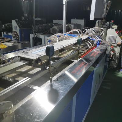 China Verzamelstructuur Integral type extruder PVC profiel extruder machine voor automatische productie Te koop