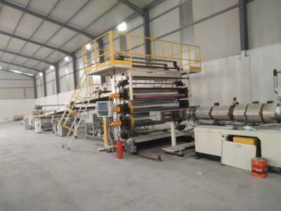 China Línea de producción de láminas de mármol de PVC de 600 kg/h 2 mm-4 mm de espesor Línea de láminas de PVC en venta