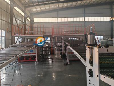 Cina 80/156 Macchina di estrusione per fogli di PVC UV Linea di produzione di fogli di marmo in PVC in vendita