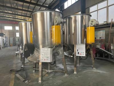 China 1000L HIPS mezclador de granulados de plástico secador de tuberías de HDPE mezclador de materia prima de plástico en venta