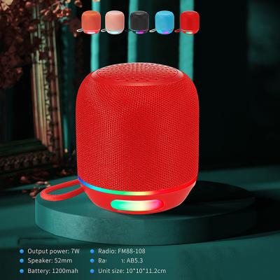 China ABS FM Radio Portable Speaker 500mah Battery Stereo Bluetooth Speaker for sale