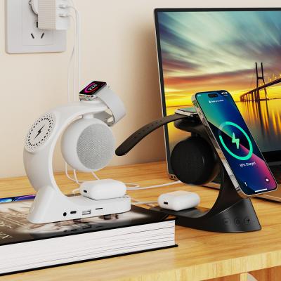 China 5W Output Power Magnetic Charging Station for iPhone Portable Speakers Earphone and Watch for sale