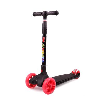 China Kid Selling High Quality Kids Aged 3-6-12 With Folding Flash And One-Button Four-Wheel Pedal Toy Scooter for sale