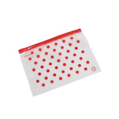 China Customized Eco-Friendly High Quality Recyclable PVC Underwear Clothes Transparent Cosmetic Bags With Zipper for sale